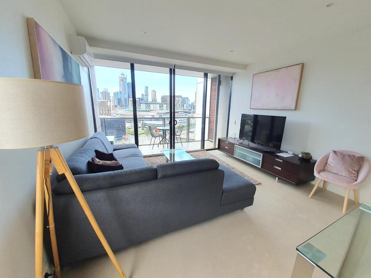 Harbour Escape Apartments Docklands Мельбурн Экстерьер фото